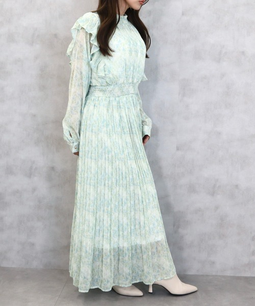 CECIL McBEE（セシルマクビー）の「楊柳花柄フリルプリーツワンピース（ワンピース・レディース・ラベンダー/ブルー/ピンク・MEDIUM）」の16枚目の写真