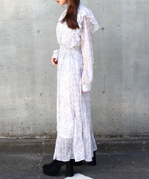 CECIL McBEE（セシルマクビー）の「楊柳花柄フリルプリーツワンピース（ワンピース・レディース・ラベンダー/ブルー/ピンク・MEDIUM）」の18枚目の写真