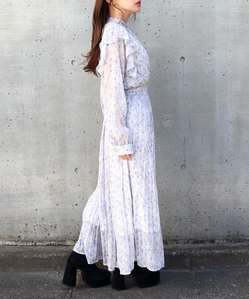 CECIL McBEE（セシルマクビー）の「楊柳花柄フリルプリーツワンピース（ワンピース・レディース・ラベンダー/ブルー/ピンク・MEDIUM）」の20枚目の写真