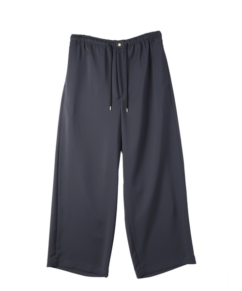 CULLNI(クルニ)の「Airy Cloth Extra Wide Drawstring Pant(スラックス・メンズ・ネイビー/ベージュ/チャコール/ブラック・2/1/0)」の14枚目の写真