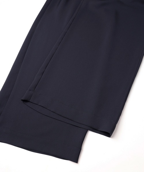 CULLNI(クルニ)の「Airy Cloth Extra Wide Drawstring Pant(スラックス・メンズ・ネイビー/ベージュ/チャコール/ブラック・2/1/0)」の19枚目の写真