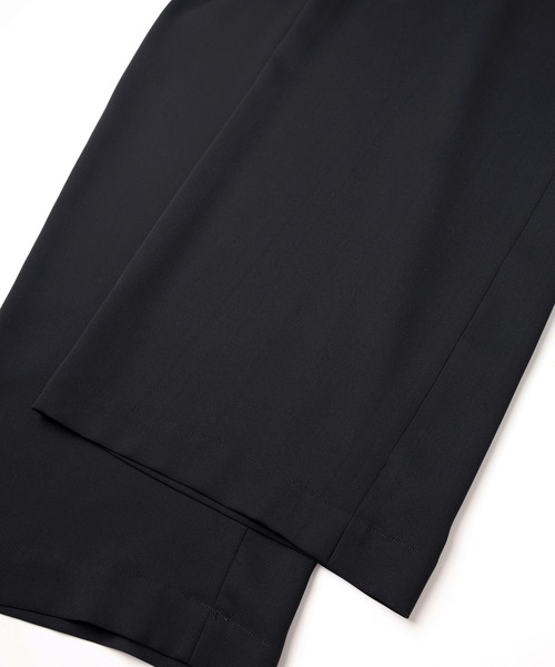 CULLNI(クルニ)の「Airy Cloth Extra Wide Drawstring Pant(スラックス・メンズ・ネイビー/ベージュ/チャコール/ブラック・2/1/0)」の22枚目の写真