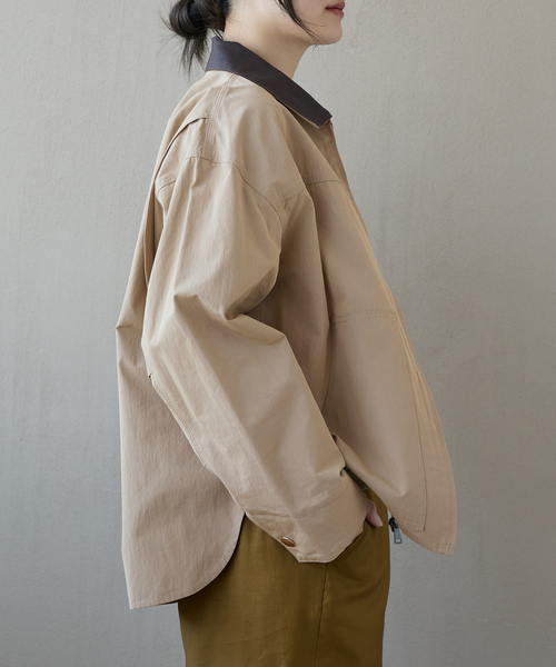 IENA LA BOUCLE（イエナラブークル）の「IENA LA BOUCLE ライトワークブルゾン（その他アウター・レディース・ベージュ・FREE）」の9枚目の写真