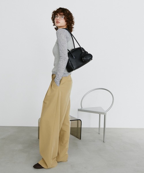 arholiday.standard(エーアールホリデースタンダード)の「long handle boston bag with mini bag / ミニバッグ付きロングハンドルボストンバッグ(ボストンバッグ・レディース・ブラウン/ブラック・FREE)」の17枚目の写真