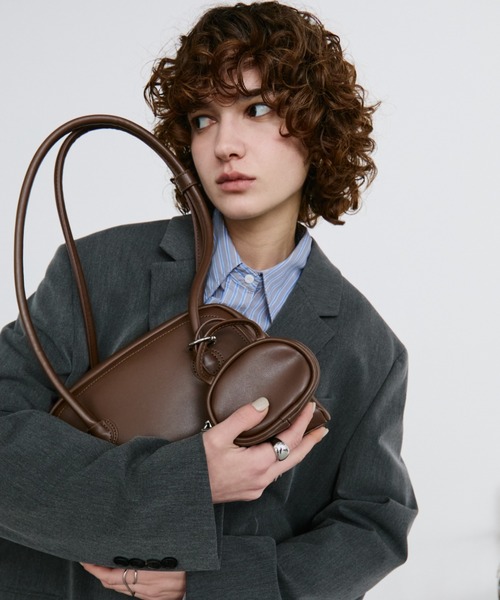 arholiday.standard(エーアールホリデースタンダード)の「long handle boston bag with mini bag / ミニバッグ付きロングハンドルボストンバッグ(ボストンバッグ・レディース・ブラウン/ブラック・FREE)」の19枚目の写真