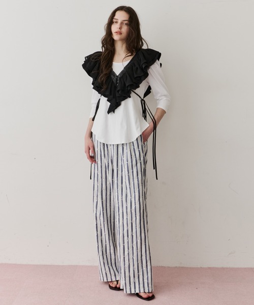 LA BELLE ETUDE(ラベルエチュード)の「楊柳ストライプビーズ刺繍パンツ(その他パンツ・レディース・その他/ライトブルー/ブラック/ホワイト・0/1)」の8枚目の写真