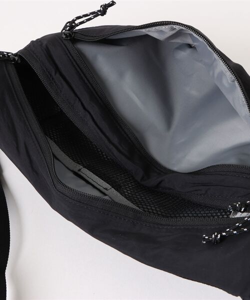 NEW BALANCE(ニューバランス)の「《New Balance》AC16620(ボディバッグ/ウエストポーチ・メンズ・ブラック/グレー・フリー)」の5枚目の写真