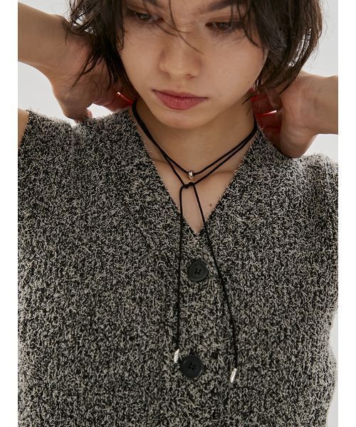 emmi(エミ)の「サテンコードネックレス(ネックレス・レディース・シルバー/ゴールド・F)」の2枚目の写真