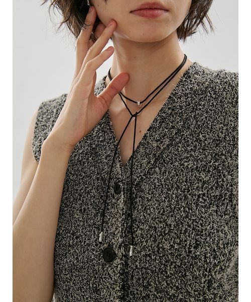 emmi(エミ)の「サテンコードネックレス(ネックレス・レディース・シルバー/ゴールド・F)」の7枚目の写真