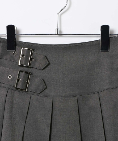 ALAND（エーランド）の「3.3 Field Trip／ダブルベルトプリーツミニスカート(インパン付き)（スカート・レディース・ブラック/グレー・MEDIUM/SMALL）」の16枚目の写真