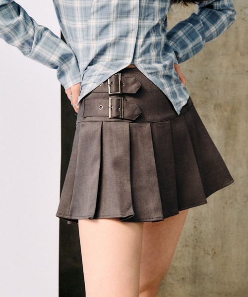 ALAND（エーランド）の「3.3 Field Trip／ダブルベルトプリーツミニスカート(インパン付き)（スカート・レディース・ブラック/グレー・MEDIUM/SMALL）」の11枚目の写真