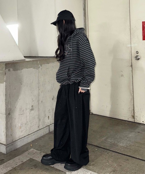 sedacle（セダクル）の「グリッター加工スラックス（スラックス・メンズ・ブラック/チャコールグレー・SMALL/MEDIUM/LARGE）」の15枚目の写真