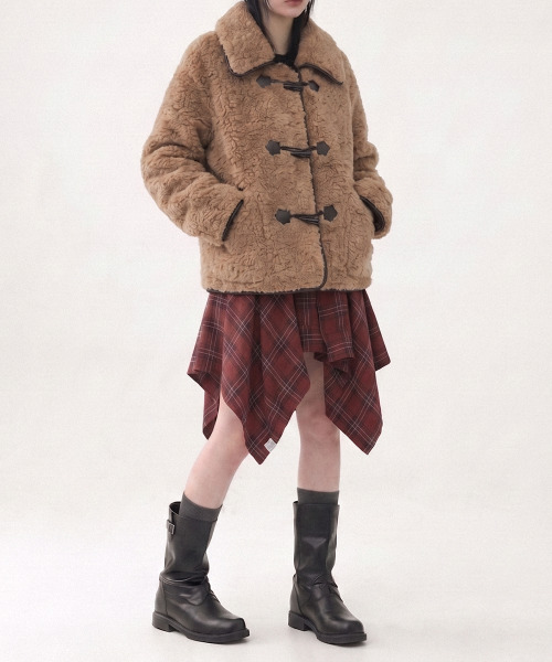 THE GREEN LAB（ザグリーンラボ）の「FAUXテディベアオーバーサイズトグルジャケット[ベージュ]（ムートンコート・レディース・その他・FREE）」の5枚目の写真