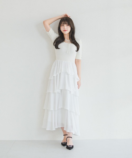 MISCH MASCH（ミッシュマッシュ）の「2026春夏新作 ZOZO限定アイテム フロントリボンティアードフリルロングワンピース（ワンピース・レディース・ホワイト/ブラック/ブルー・ﾌﾘ-）」の12枚目の写真