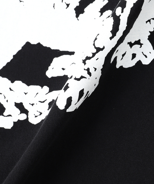 PULP/417EDIFICE(パルプフォーワンセブンエディフィス)の「UK ARTIST PROJECT【JACK】DEATH TEE(Tシャツ/カットソー・メンズ・ブラック・LARGE/MEDIUM/SMALL)」の6枚目の写真