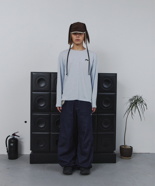 TANSANMAGNESIUM(タンサン マグネシウム)の「ポニーホットフィックスロングスリーブ(スカイブルー)(Tシャツ/カットソー・レディース・その他・1/2)」の8枚目の写真