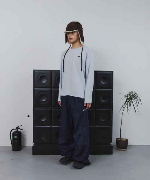 TANSANMAGNESIUM(タンサン マグネシウム)の「ポニーホットフィックスロングスリーブ(スカイブルー)(Tシャツ/カットソー・レディース・その他・1/2)」の7枚目の写真