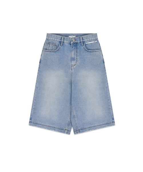 Kijun（キジュン）の「エッセンシャルデニムバミューダショーツ ブルー（その他パンツ・レディース・その他・SMALL/MEDIUM/LARGE）」の2枚目の写真