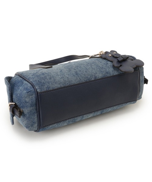 Guess(ゲス)の「KASSIE Small Box Satchel(ハンドバッグ・レディース・インディゴブルー・ONE SIZE)」の6枚目の写真