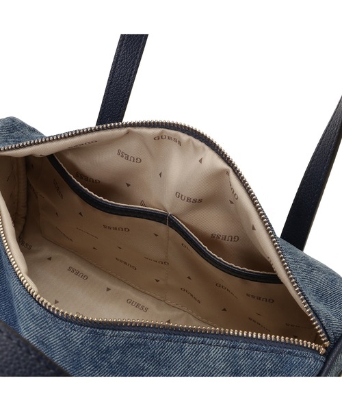 Guess(ゲス)の「KASSIE Small Box Satchel(ハンドバッグ・レディース・インディゴブルー・ONE SIZE)」の13枚目の写真