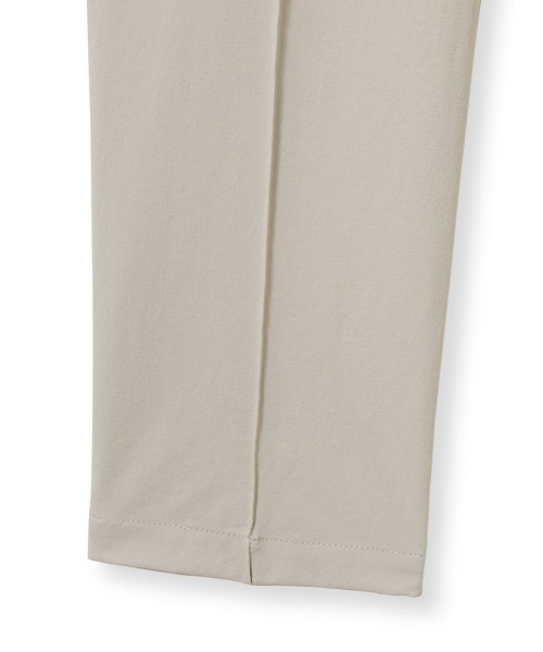 AOURE(アウール)の「ドライタッチナイロンストレッチスーツ(セットアップ・メンズ・アイボリー/カーキ・SMALL/MEDIUM/LARGE/X-LARGE)」の15枚目の写真