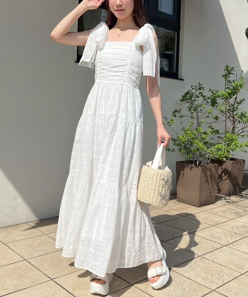 one after another NICE CLAUP（ワンアフターアナザーナイスクラップ）の「ビジューバックルスポーツサンダル（サンダル・レディース・ブラック/アイボリー・SMALL/LARGE/MEDIUM）」の7枚目の写真