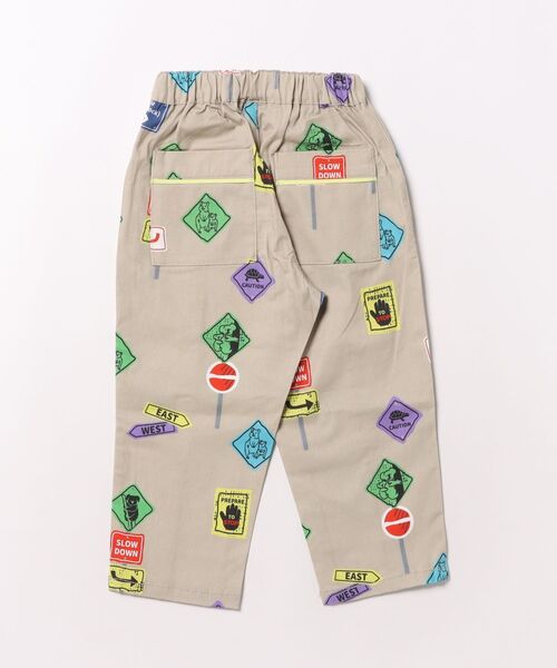HAKKA KIDS（ハッカキッズ）の「ロードサインプリントストレッチツイルパンツ（その他パンツ・キッズ・ベージュ・100cm/110cm/120cm/130cm）」の2枚目の写真
