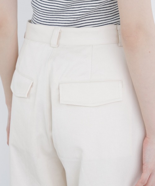 N.（N. Natural Beauty Basic）（エヌエヌナチュラルビューティーベーシック）の「ツイルワイドパンツ（その他パンツ・レディース・ベージュ/オフホワイト・FREE）」の15枚目の写真