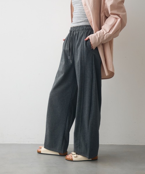 full/fill.（フルフィル）の「easy carve sweat pants / イージーカーブスウェットパンツ（スウェットパンツ・レディース・ダークグレー/グレー・FREE）」の13枚目の写真