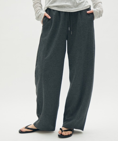 full/fill.（フルフィル）の「easy carve sweat pants / イージーカーブスウェットパンツ（スウェットパンツ・レディース・ダークグレー/グレー・FREE）」の21枚目の写真