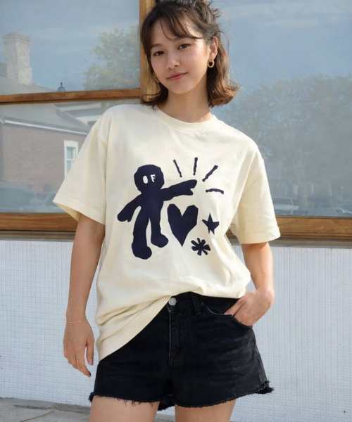 GRAVER（グレーバー）の「[ユニセックス]TAKE CARE 半袖Tシャツ_3カラー（Tシャツ/カットソー・レディース・ベージュ/ブラック/ホワイト・LARGE/SMALL/MEDIUM/X-LARGE）」の9枚目の写真