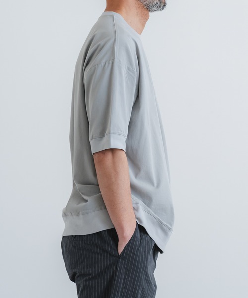 quadro（クオドロ）の「アサレチックポケ付プルオーバー（Tシャツ/カットソー・メンズ・オフホワイト/グレー/ブルー/チャコール・MEDIUM）」の11枚目の写真