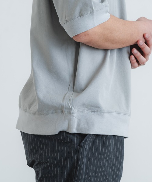 quadro（クオドロ）の「アサレチックポケ付プルオーバー（Tシャツ/カットソー・メンズ・オフホワイト/グレー/ブルー/チャコール・MEDIUM）」の14枚目の写真