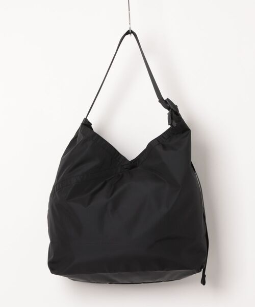 hobo(ホーボー)の「【hobo / ホーボー】AZUMA SHOULDER BAG M NYLON RIPSTOP(ショルダーバッグ・メンズ・ホワイト/ネイビー/ベージュ系その他/ブラック・FREE)」の9枚目の写真