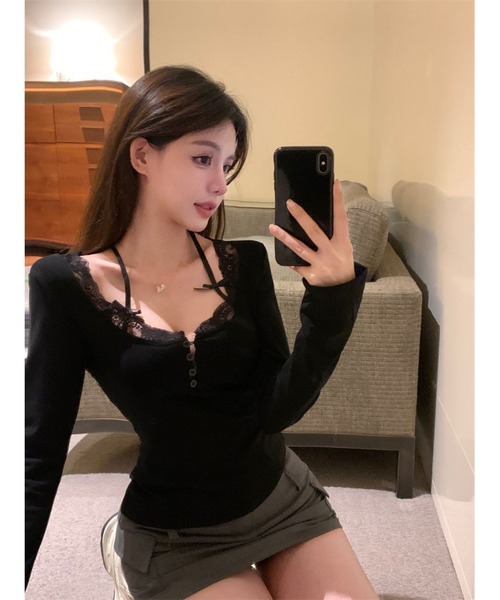 Bling Leads(ブリングリーズ)の「【Bls】 【ZL】【Bling Leads】オフショルダーレースレイヤードトップス(Tシャツ/カットソー・レディース・ブラック/ホワイト・FREE)」の4枚目の写真