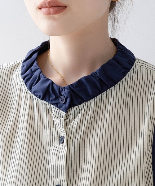 ONEP STAR(ワンピスター)の「ストライプ×配色デザインブラウス(シャツ/ブラウス・レディース・ベージュ・X-LARGE/LARGE/MEDIUM)」の9枚目の写真