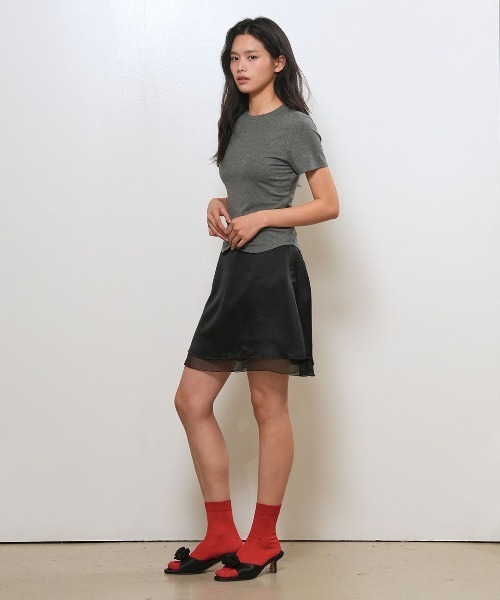 GENERAL IDEA(ジェネラルアイデア)の「【GENERAL IDEA】アセテート ラウンドネック半袖Tシャツ / ACETATE ROUND NECK T-SHIRT(Tシャツ/カットソー・レディース・ホワイト/チャコール/ブラック・S/M/L)」の22枚目の写真