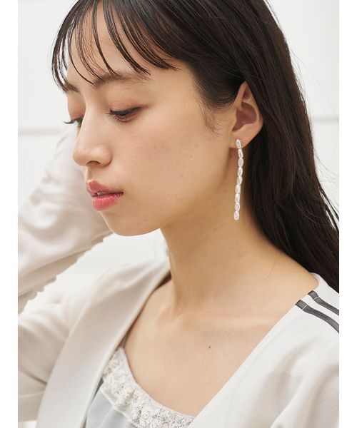 SNIDEL（スナイデル）の「パールバリエピアス（ピアス（両耳用）・レディース・A/C/B・F）」の16枚目の写真