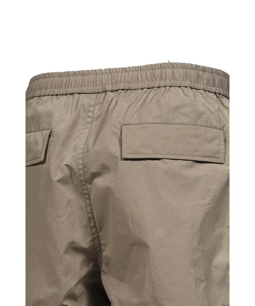 DAIWA PIER39(ダイワピア39)の「TECH MIL 6POCKET SHORTS(その他パンツ・メンズ・ブラウン/ブラック×グレー/ブラック・MEDIUM/X-LARGE/LARGE)」の11枚目の写真