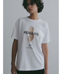 HER.（ハー）の「PEANUTS T-shirt（Tシャツ/カットソー）」
