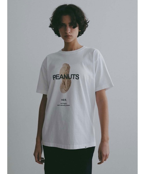 HER.(ハー)の「PEANUTS T-shirt(Tシャツ/カットソー・レディース・オフホワイト・フリー)」の6枚目の写真