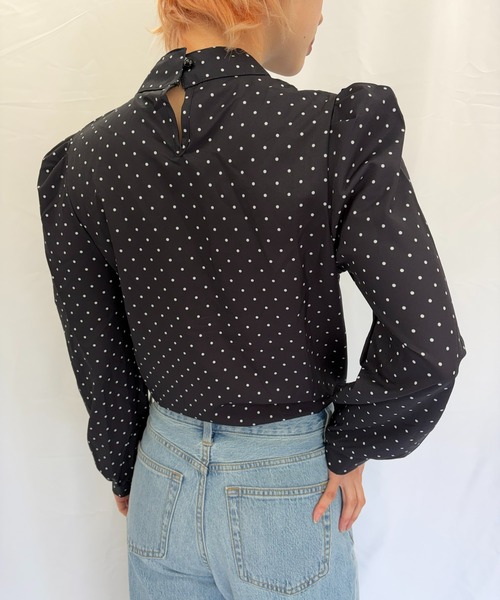 Alite cloth(アリーテクロス)の「ドットリボンハイネックトップス(シャツ/ブラウス・レディース・ホワイト/ブラック・M/S/L)」の4枚目の写真