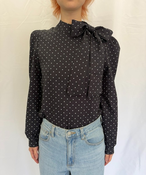 Alite cloth(アリーテクロス)の「ドットリボンハイネックトップス(シャツ/ブラウス・レディース・ホワイト/ブラック・M/S/L)」の11枚目の写真