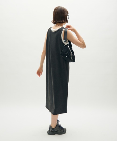 full/fill.(フルフィル)の「front belt square shoulder bag / フロントベルトスクエアショルダーバッグ(ショルダーバッグ・レディース・ブラック/ブラウン・FREE)」の7枚目の写真