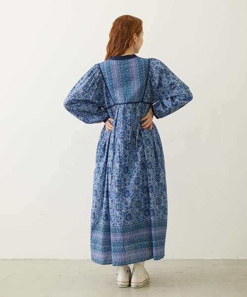 MILKFED.（ミルクフェド）の「PRINTED TASSEL TIE DRESS（ワンピース・レディース・ブラック/レッド/ブルー・ONE SIZE）」の8枚目の写真