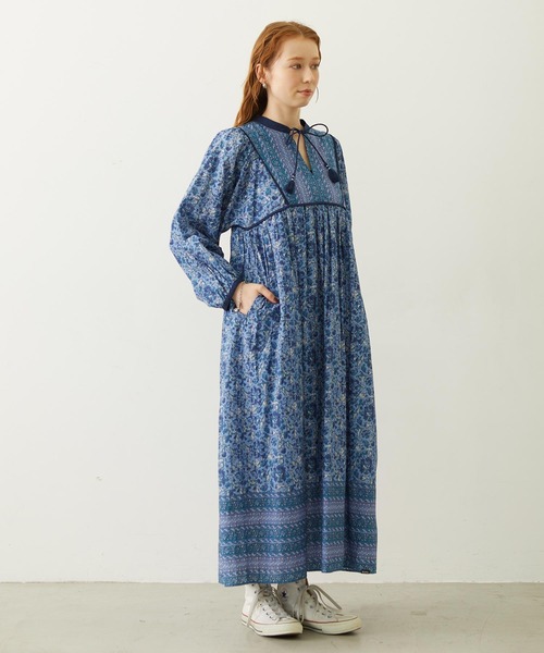 MILKFED.（ミルクフェド）の「PRINTED TASSEL TIE DRESS（ワンピース・レディース・ブラック/レッド/ブルー・ONE SIZE）」の11枚目の写真