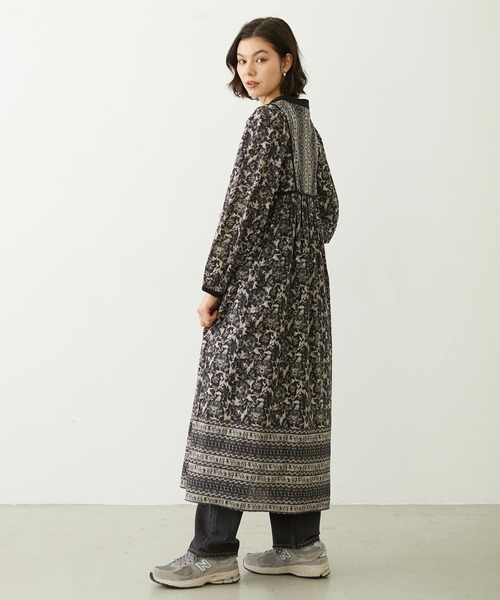 MILKFED.（ミルクフェド）の「PRINTED TASSEL TIE DRESS（ワンピース・レディース・ブラック/レッド/ブルー・ONE SIZE）」の16枚目の写真