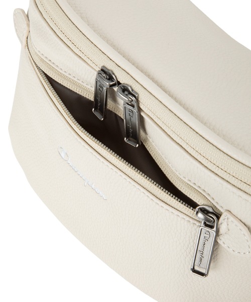 Champion(チャンピオン)の「チャンピオン ボディバッグ 5W30 2L 65284(ボディバッグ/ウエストポーチ・メンズ・グレー/ブラック/ベージュ・FREE)」の9枚目の写真
