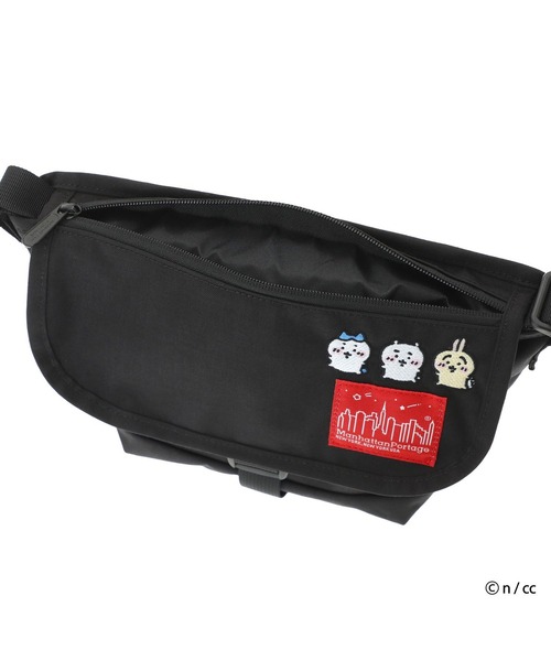 Manhattan Portage（マンハッタンポーテージ）の「Manhattan Portage/マンハッタンポーテージ ショルダーバック "ちいかわ" NYLON MESSENGER BAG(XXS) FZP CKW26 MP1603FZPCKW26（ショルダーバッグ・メンズ・ブラック・FREE）」の8枚目の写真