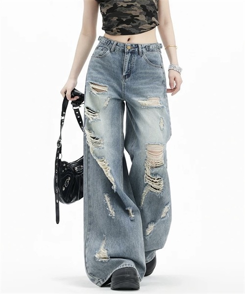 Dream garden(ドリームガーデン)の「ダメージデニムパンツ(デニムパンツ・レディース・ライトブルー・XXL/XS/4XL/XL/L/S/M/3XL)」の12枚目の写真